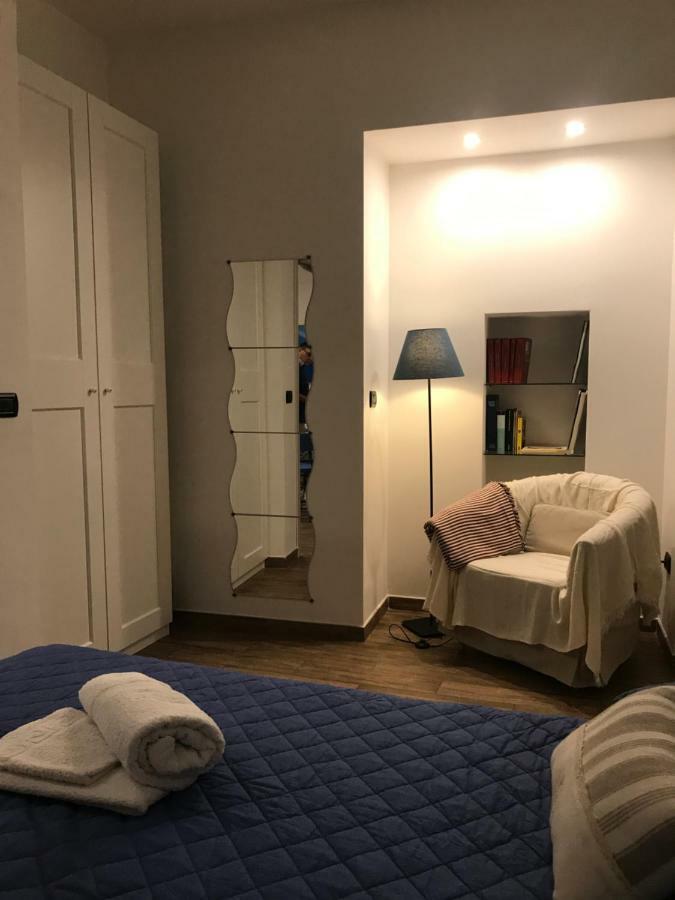 Villa Dimora San Marcellino à Naples Extérieur photo